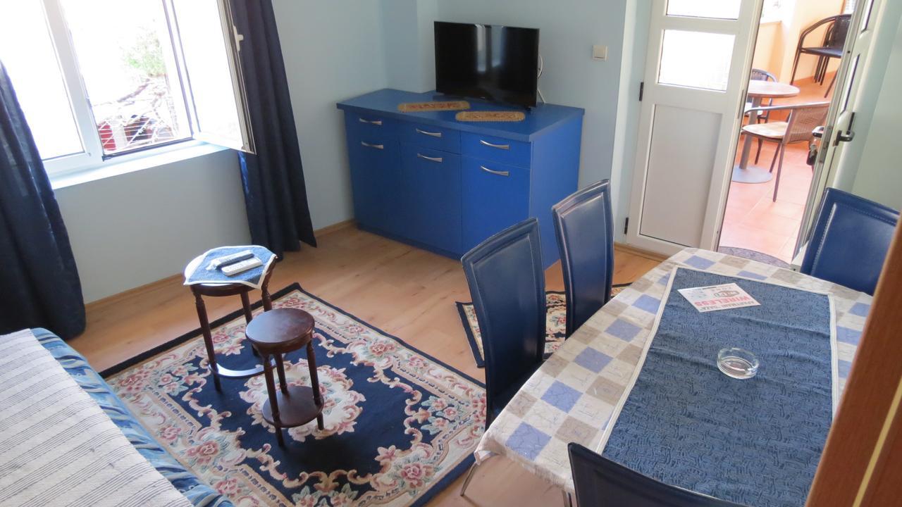 Oaza Hotel Petrovac Bagian luar foto