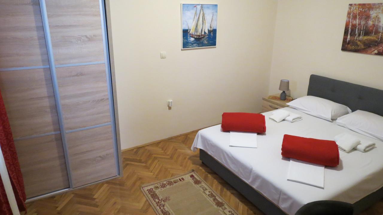 Oaza Hotel Petrovac Bagian luar foto