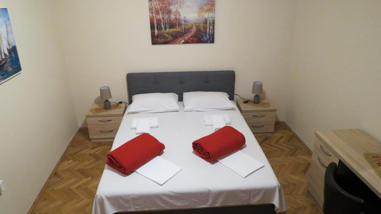 Oaza Hotel Petrovac Bagian luar foto