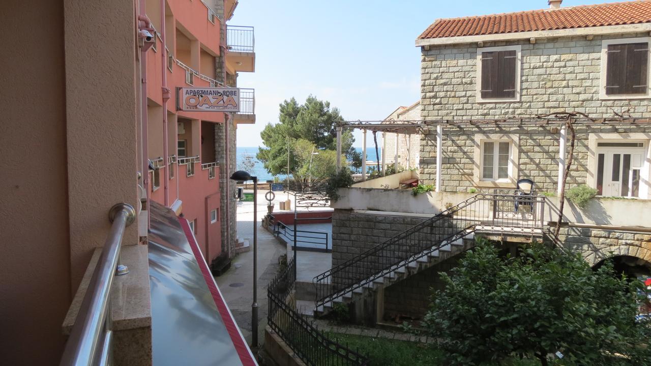 Oaza Hotel Petrovac Bagian luar foto